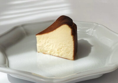 PICK UP 01｜バスクチーズケーキ